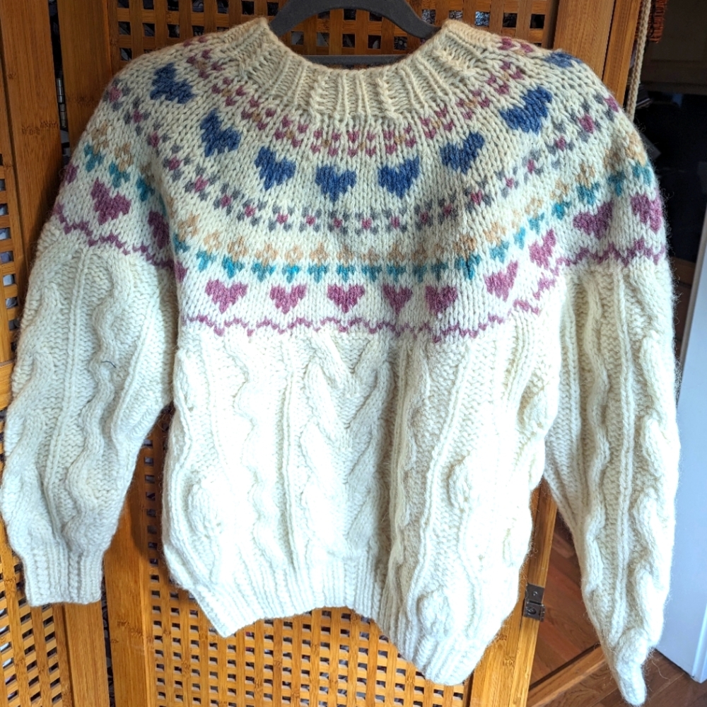 Vintage 1980's Susann D Cable Knit Heart Sweater